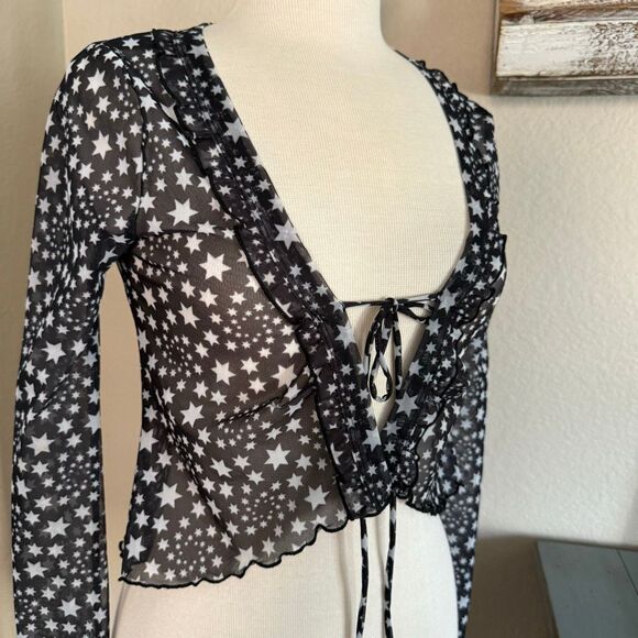 Free People Star Print Tie Front Sheer Long Sleeve Marne Top Black White Size XS - Picture 8 of 16